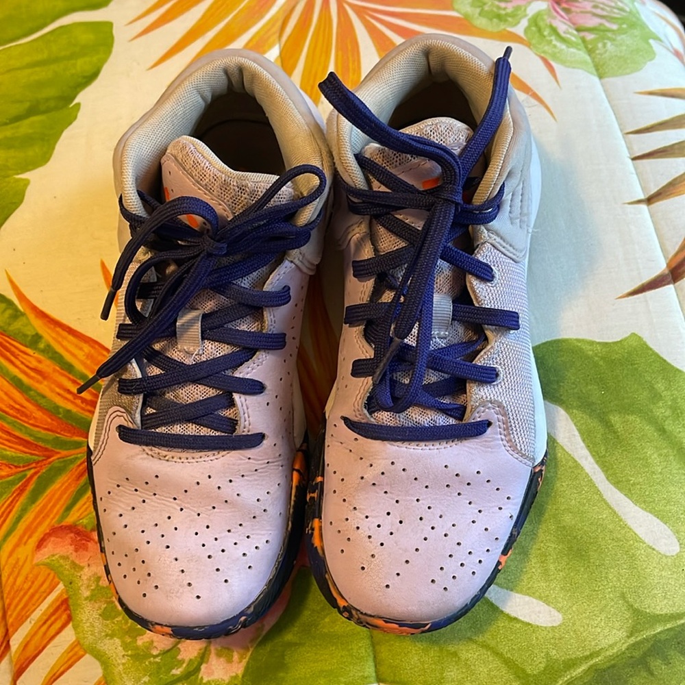 Under Armour Girls basketball shoes